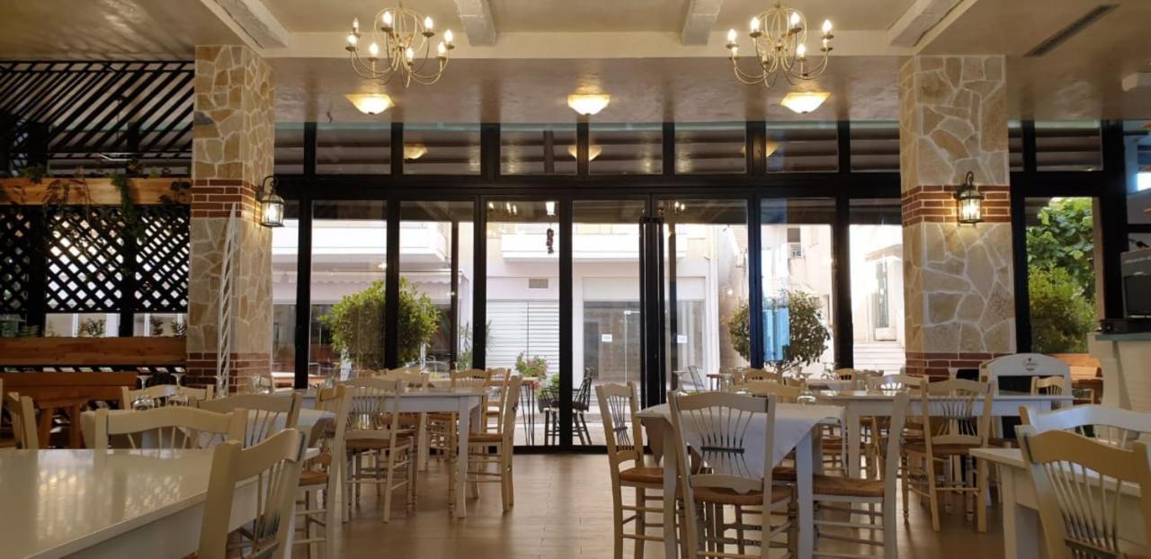 Eval Hotel Sarande Luaran gambar