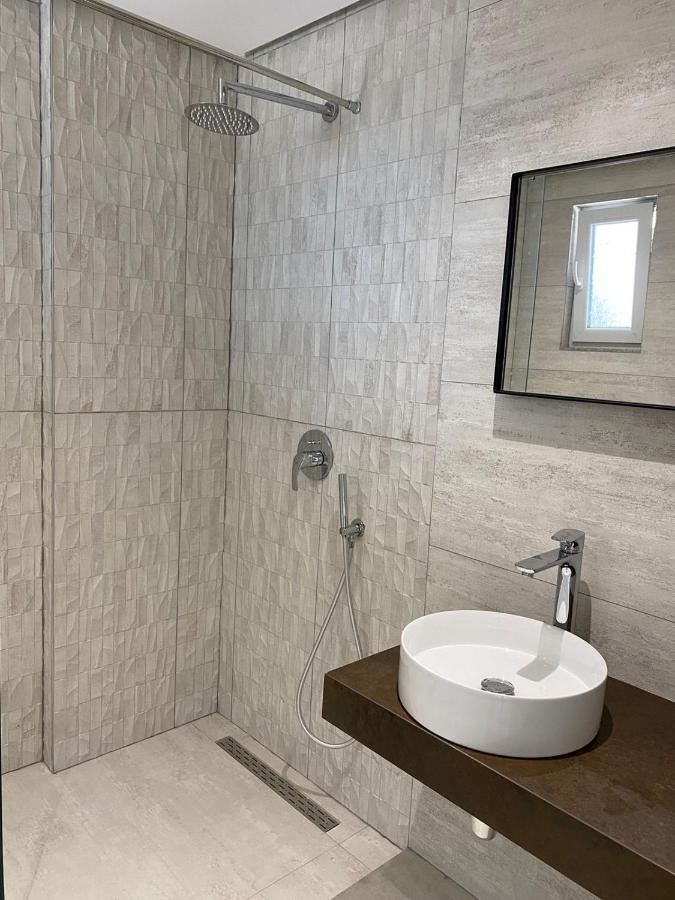 Eval Hotel Sarande Luaran gambar