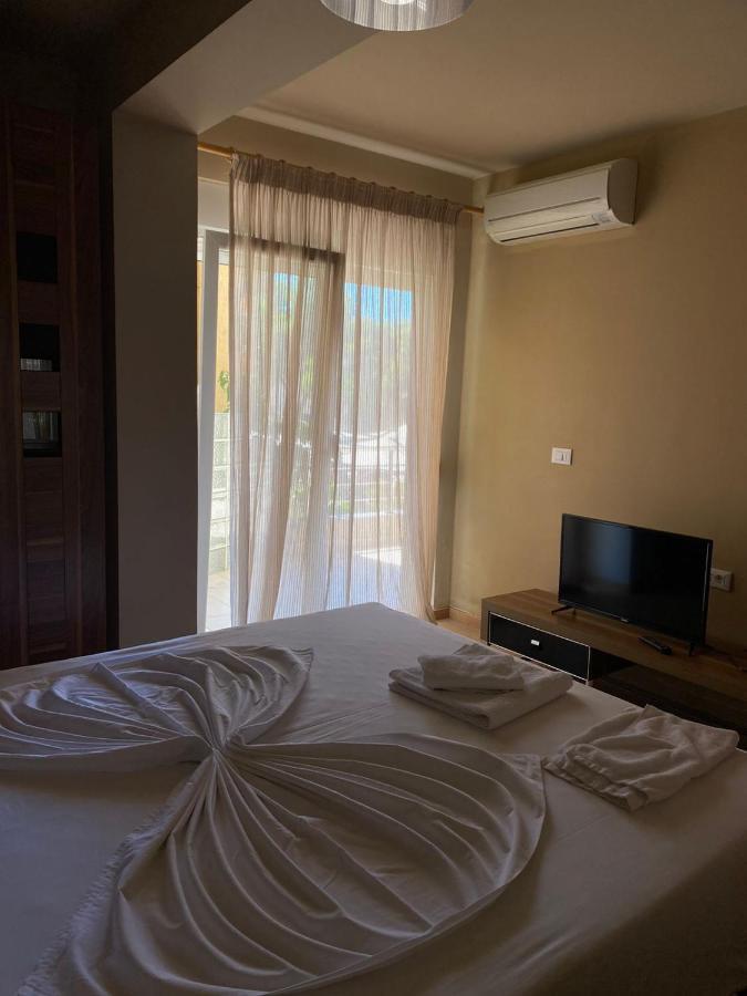Eval Hotel Sarande Luaran gambar
