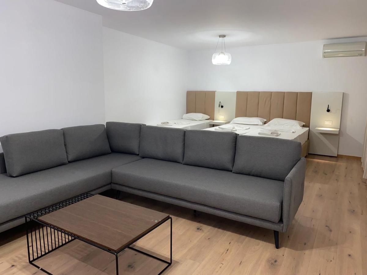 Eval Hotel Sarande Luaran gambar
