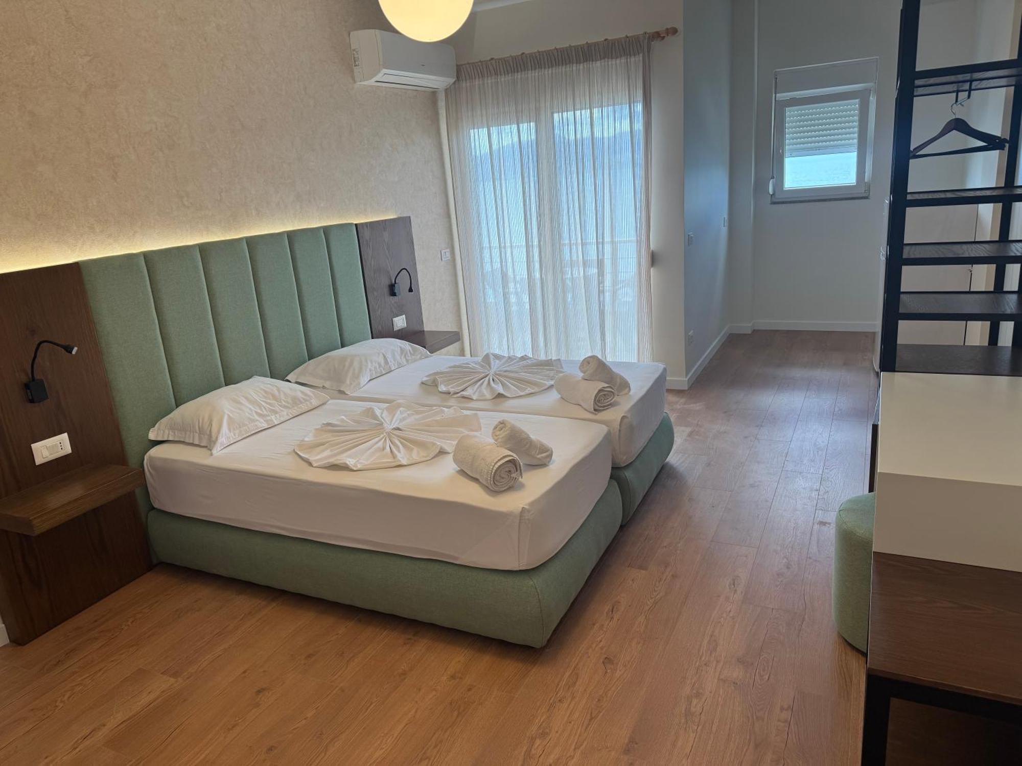 Eval Hotel Sarande Luaran gambar
