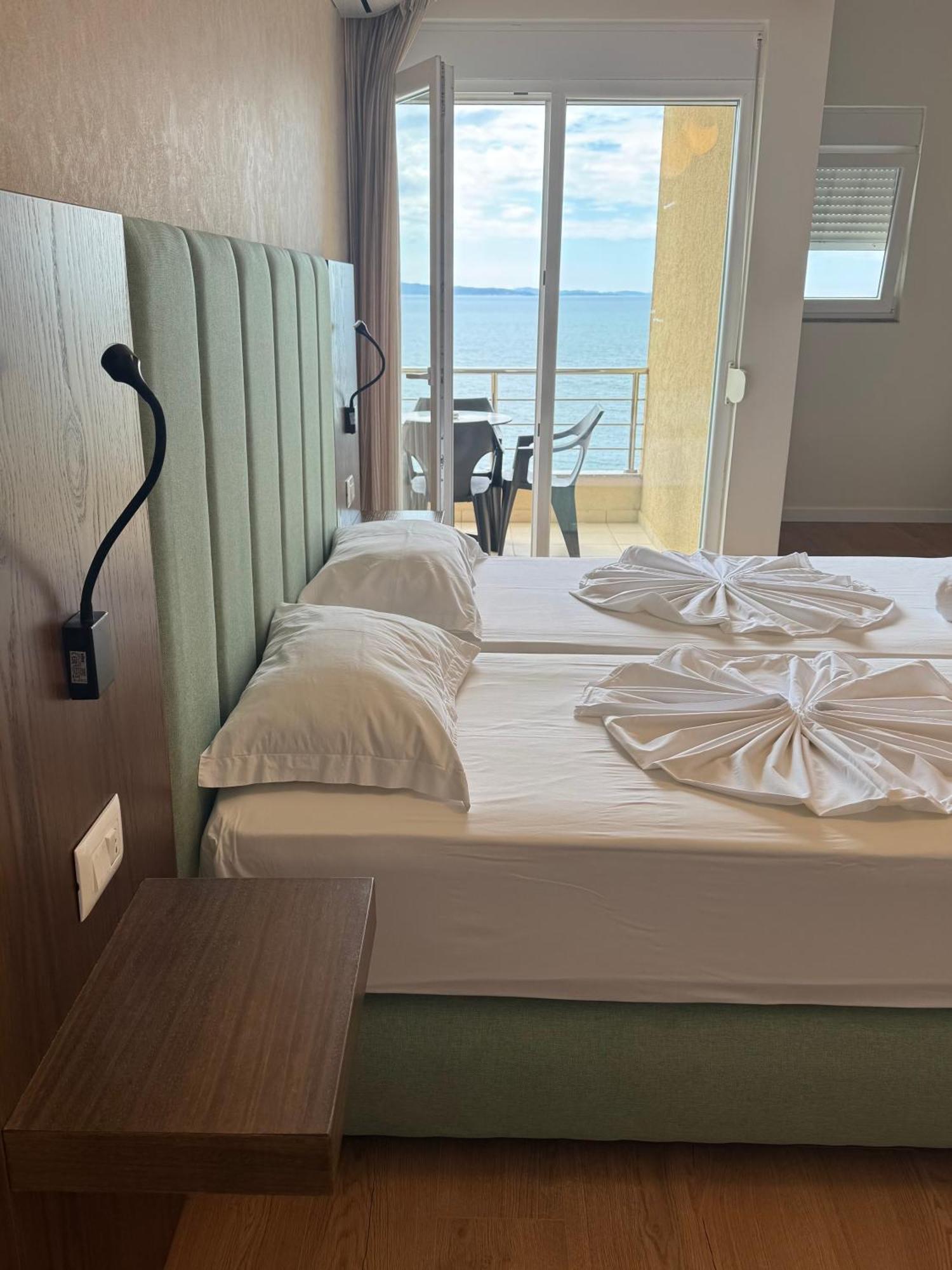 Eval Hotel Sarande Luaran gambar