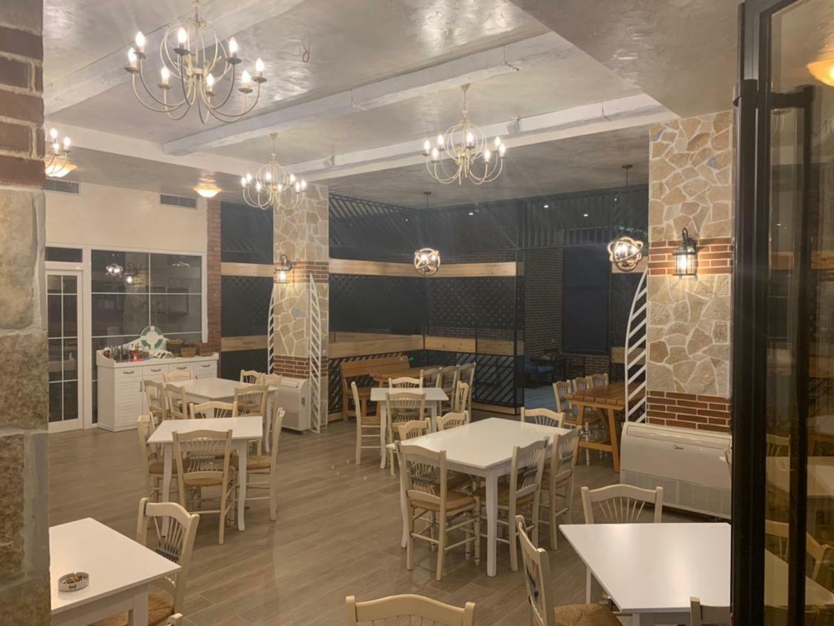 Eval Hotel Sarande Luaran gambar